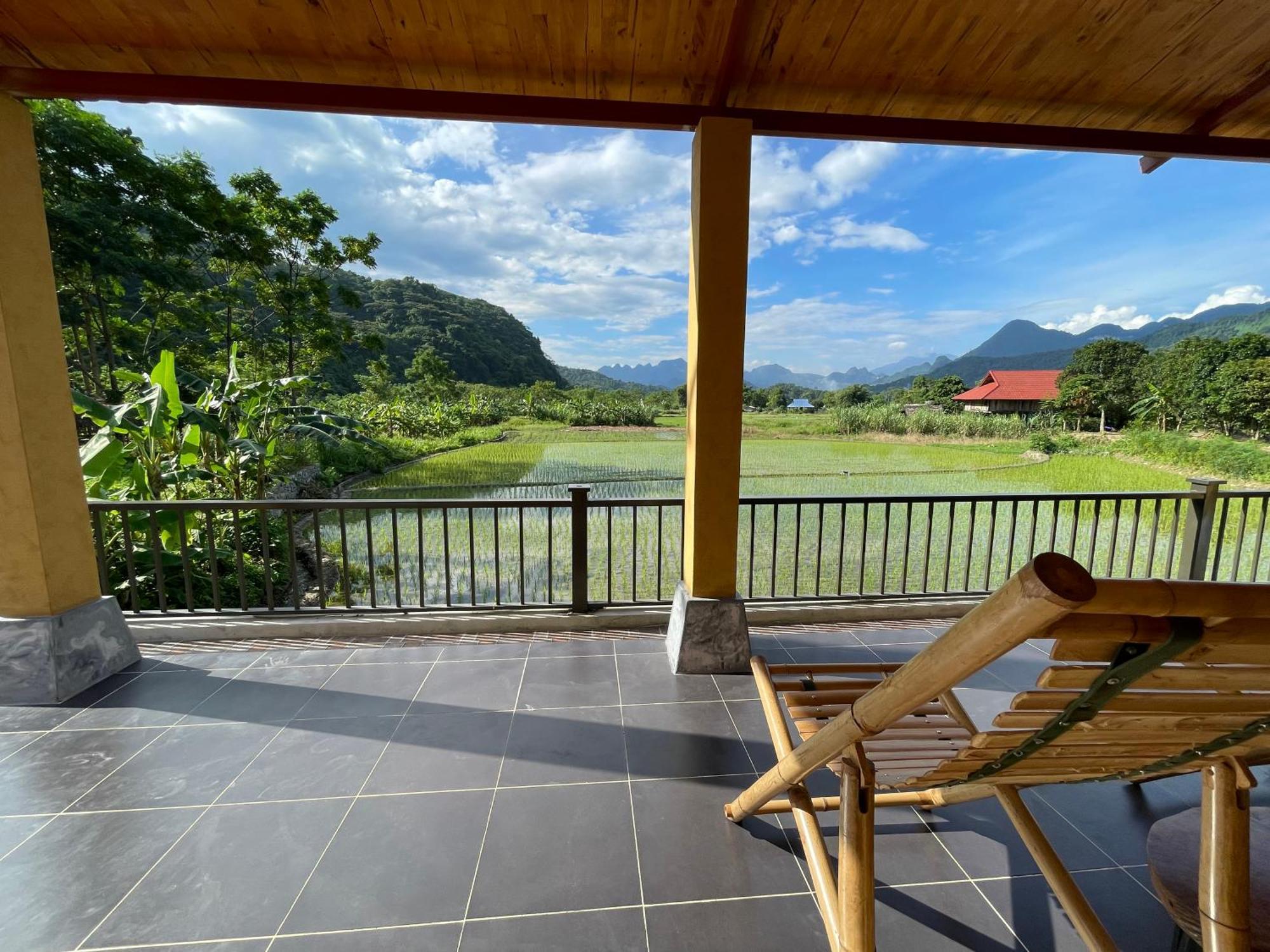 Sky Bay Lodge Ha Giang Extérieur photo