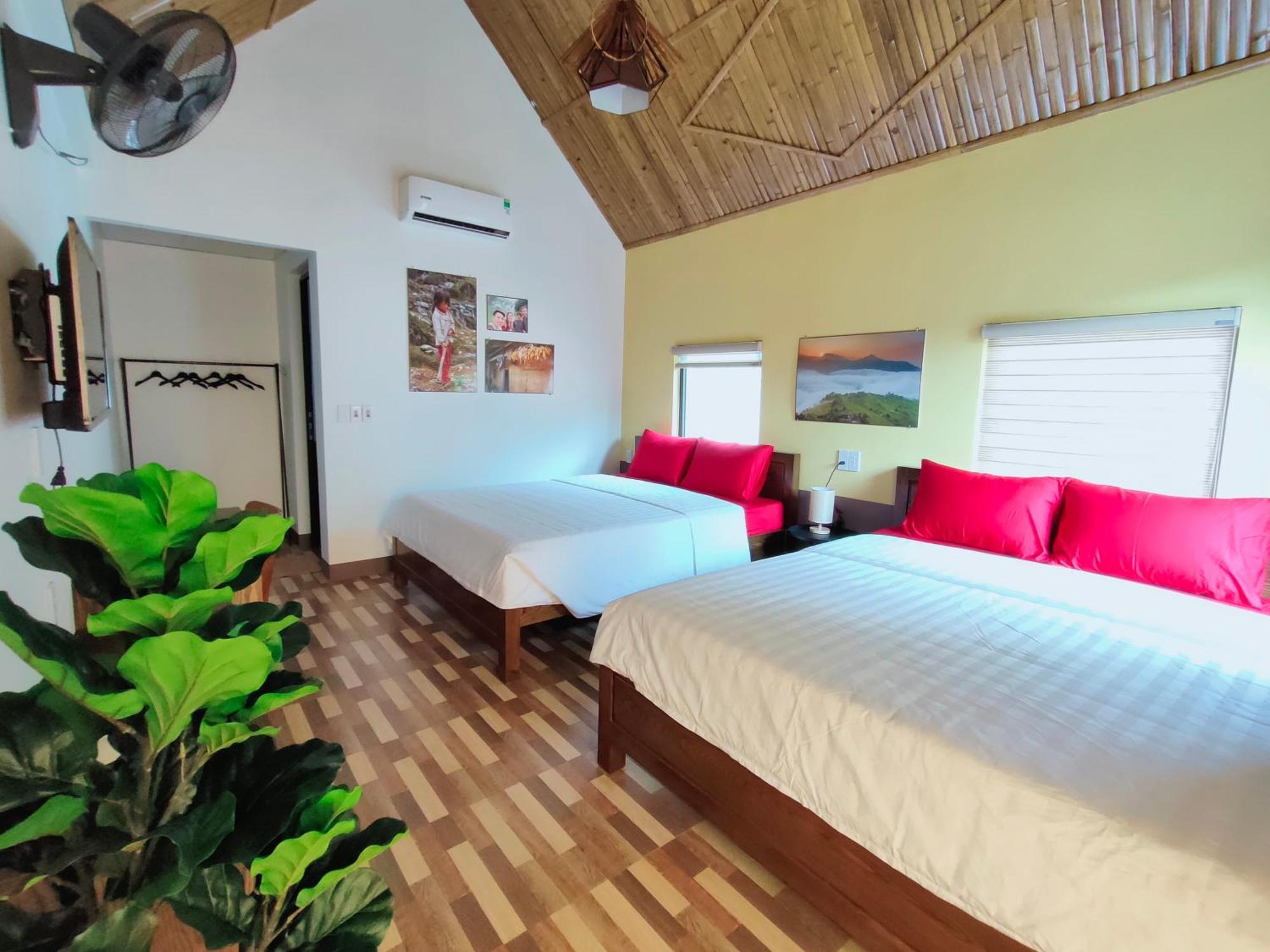 Sky Bay Lodge Ha Giang Extérieur photo