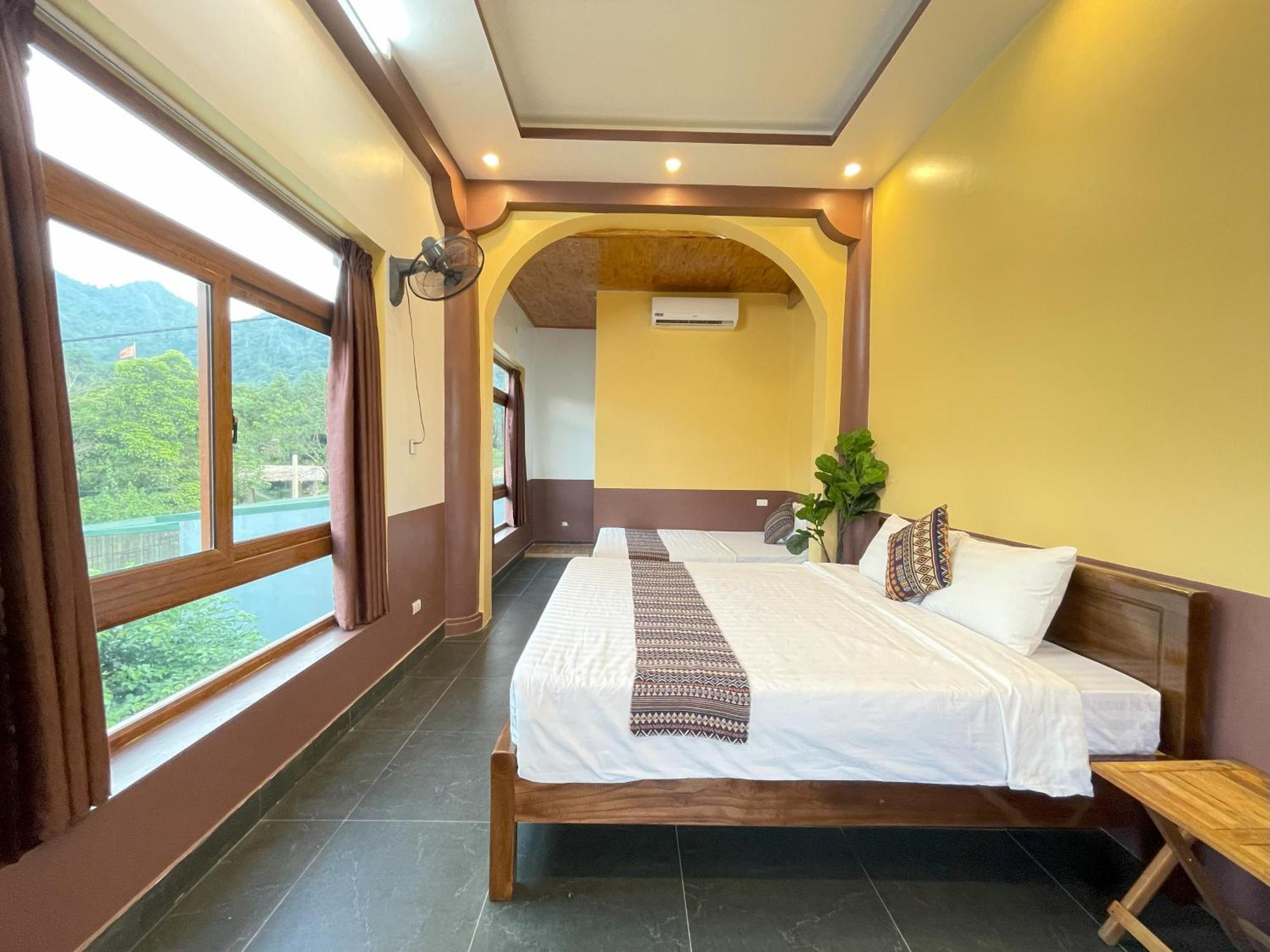 Sky Bay Lodge Ha Giang Extérieur photo